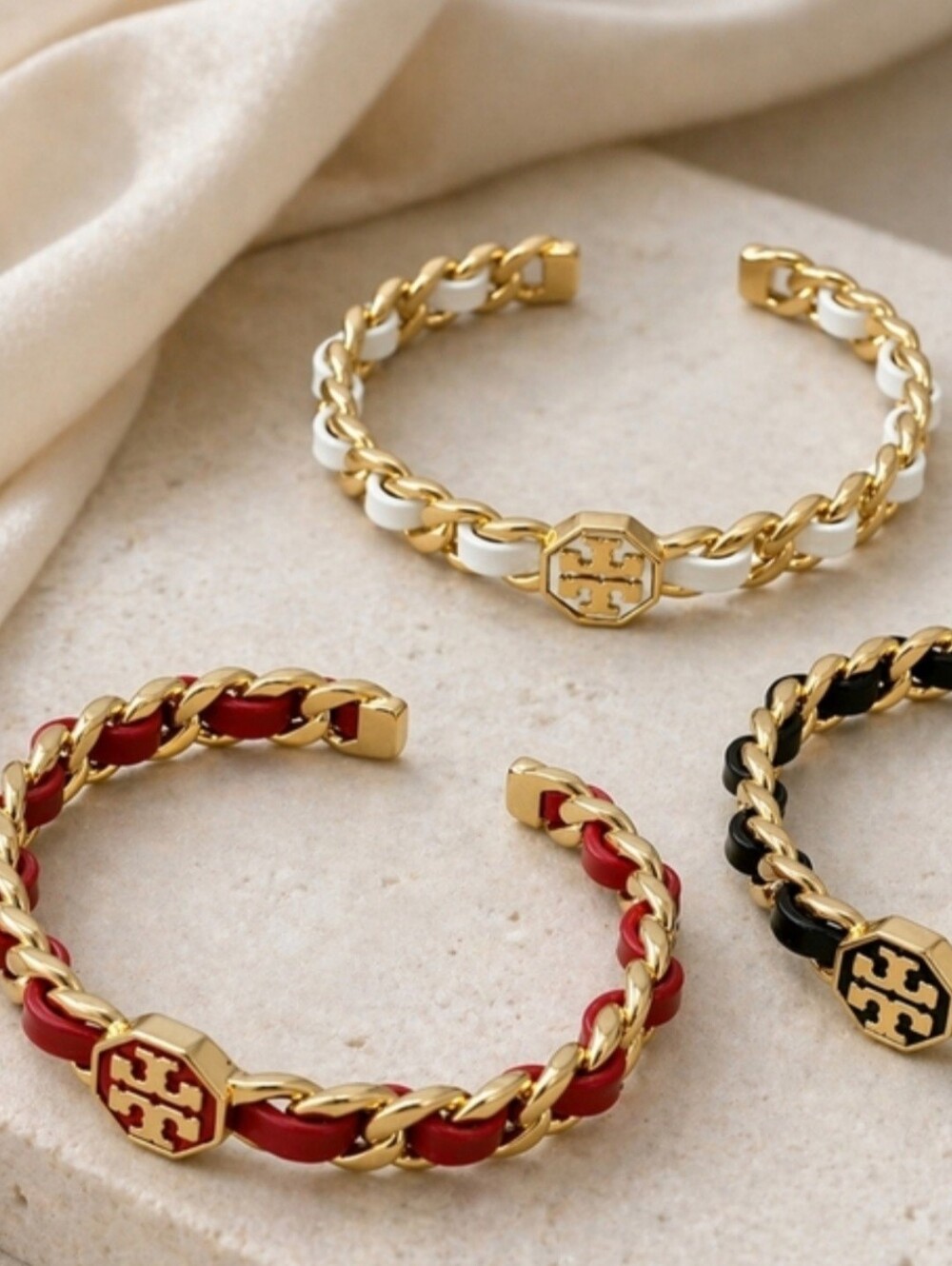 Tory Burch Woven Chain Bracelet | Black - Picture 4 of 9